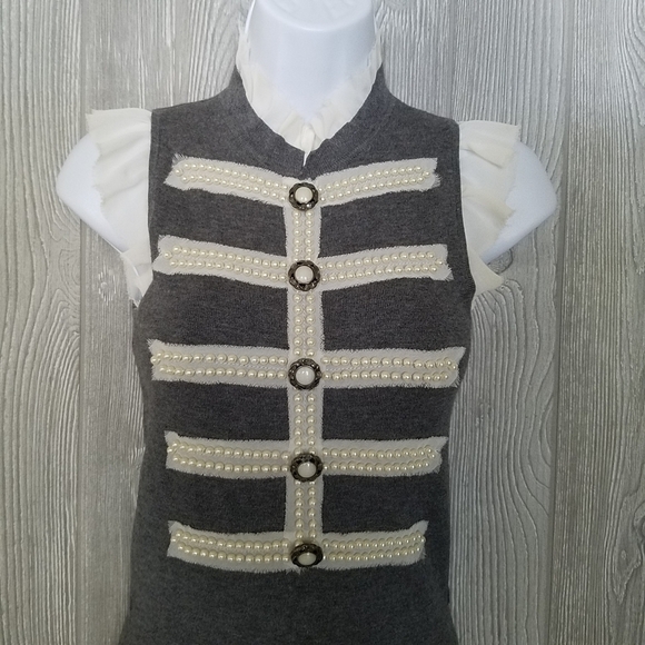 Twelve by Twelve Dress XS Gray Military Pearls Sleeveless - Picture 8 of 9